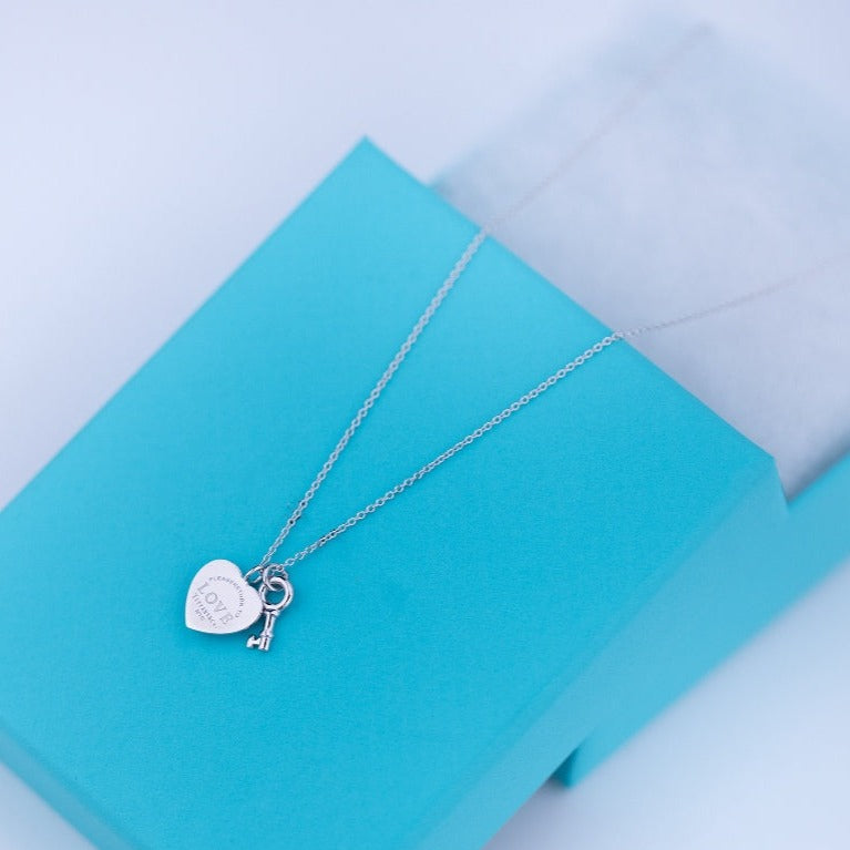[Stellar jewels]KEY AND HEART SILVER NECKLACE
