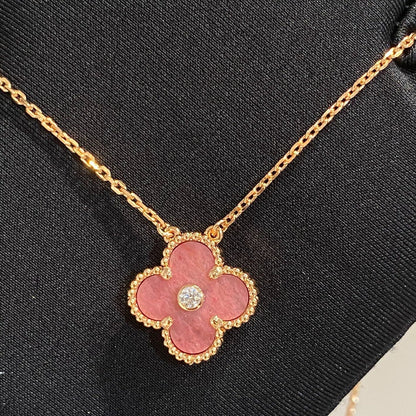 [Stellar Jewelry]CLOVER 15MM DIAMOND RHODONITE NECKLACE