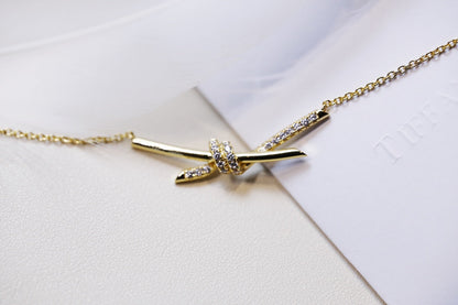 [Stellar jewels]KNOT NECKLACE GOLD DIAMONDS