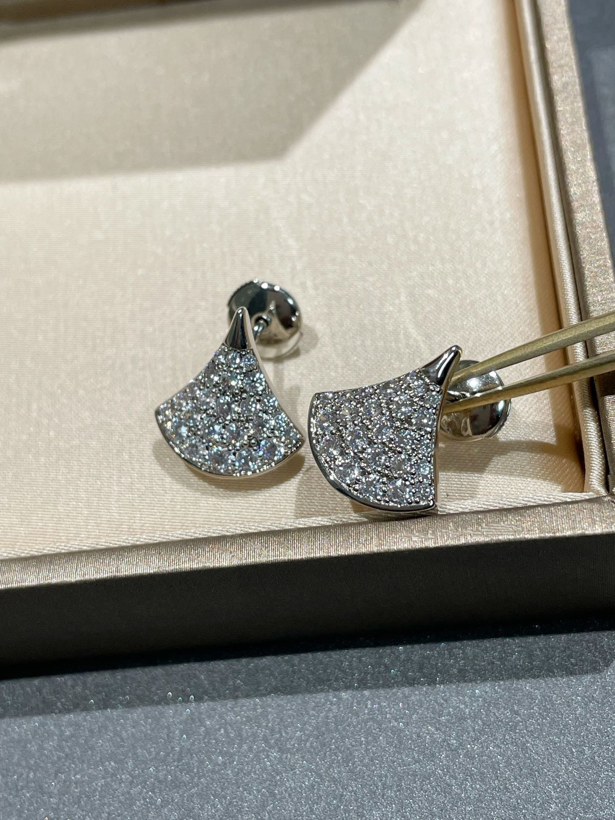 [Stellar Jewelry]DREAM STUD EARRINGS DIAMOND