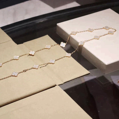 [Stellar Jewelry]CLOVER 20 MOTIFS WHITE MOP NECKLACE