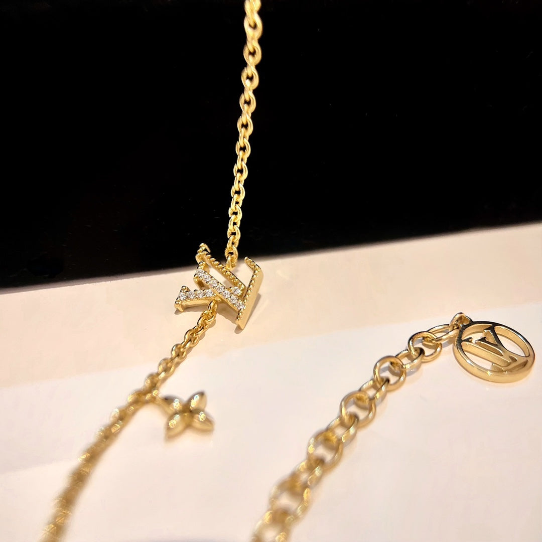 [Stellar Jewelry]LOGO STAR MOTIF GOLD BRACELET