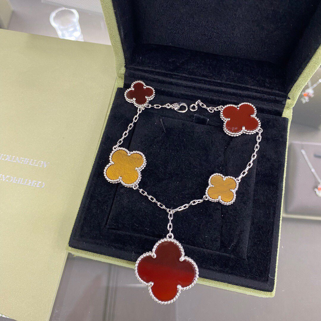 [Stellar Jewelry]CLOVER 5 MOTIFS SIVLER CARNELIAN TIGER EYE BRACELET