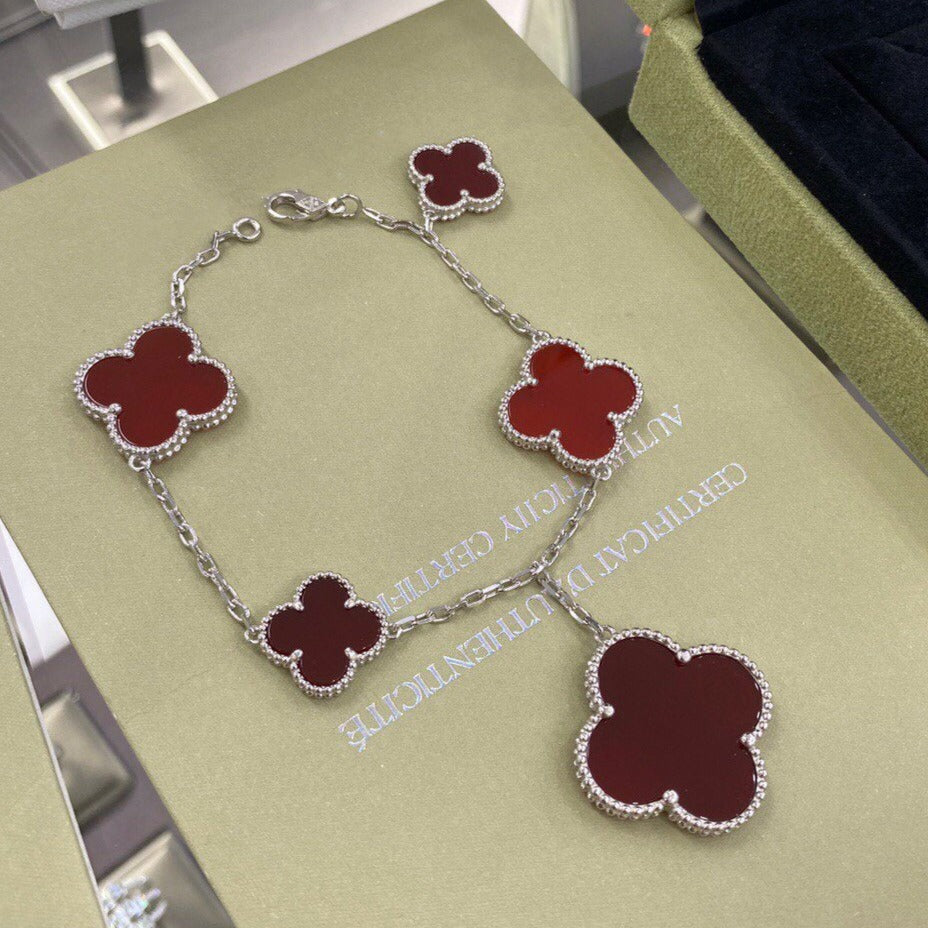 [Stellar Jewelry]CLOVER 5 MOTIFS SIVLER CARNELIAN BRACELET