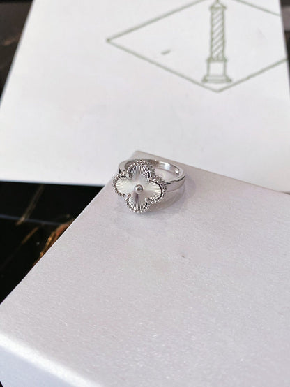 [Stellar Jewelry]CLOVER SILVER RING