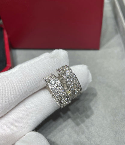 [Stellar Jewelry]LOVE 5.5MM DIAMOND PAVED EARRINGS