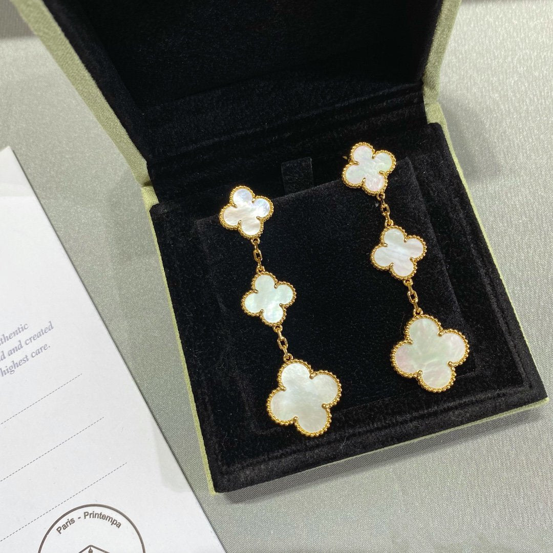 [Stellar Jewelry]CLOVER MOP 3 MOTIFS GOLD EARRINGS