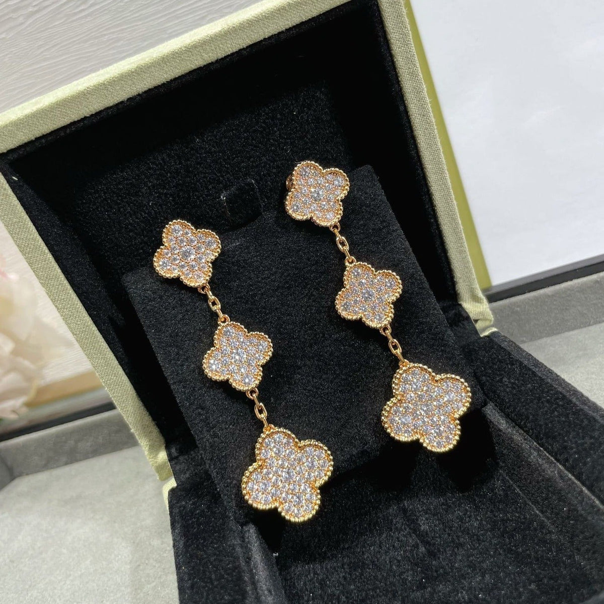 [Stellar Jewelry]CLOVER 3 MOTIFS DIAMOND PAVED ROSE GOLD EARRINGS