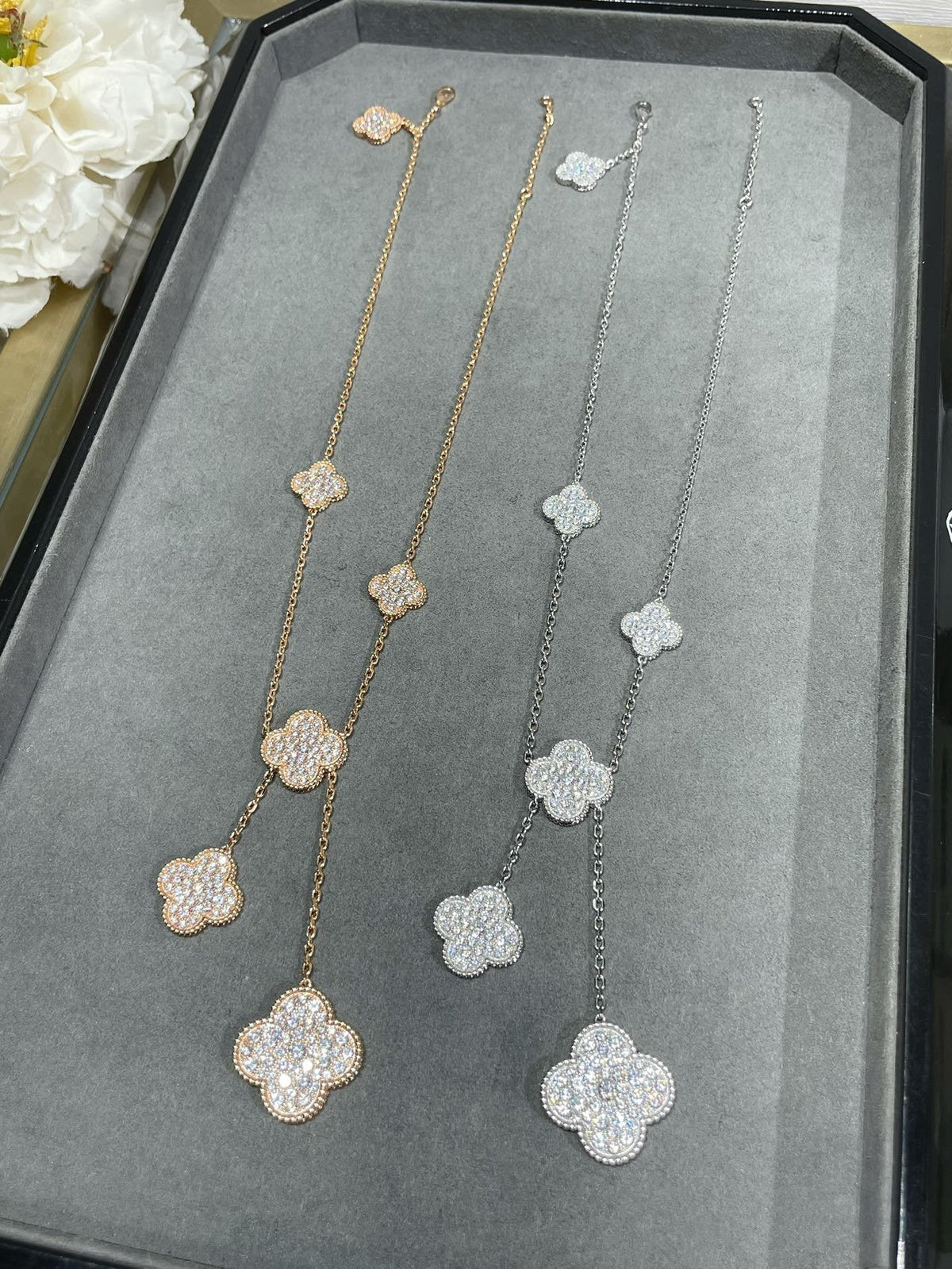 [Stellar Jewelry]CLOVER 6 MOTIF DIAMOND PAVED NECKLACE