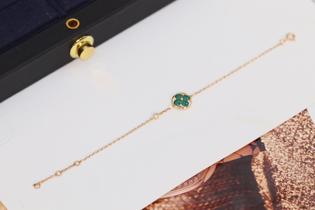 [Stellar Jewelry]STAR AND SUN 4 MOTIF PINK GOLD MALACHITE BRACELET