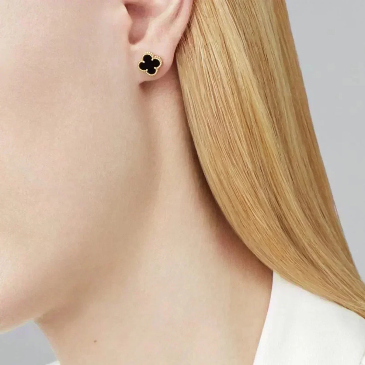 [Stellar Jewelry]CLOVER MINI 9.5MM BLACK MOP EARRINGS