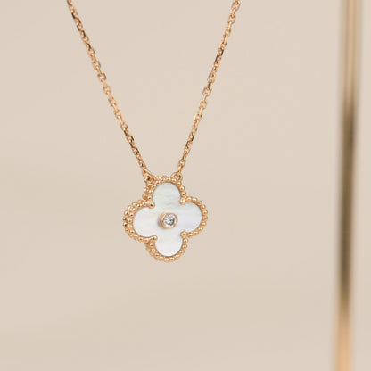[Stellar Jewelry]CLOVER 15MM DIAMOND WHITE FRITILLARIA NECKLACE
