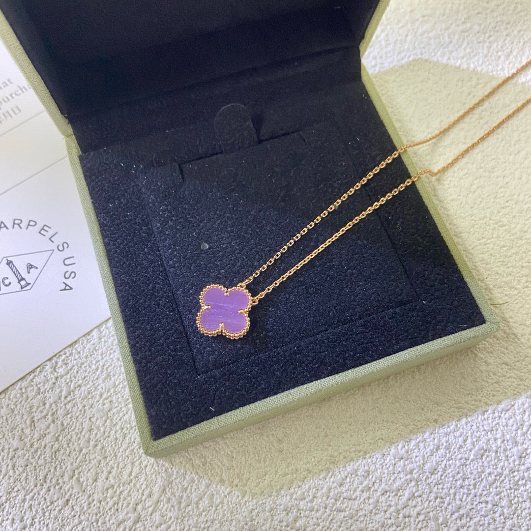[Stellar Jewelry Jewelry]CLOVER 15MM  PURPLE VIOLET NECKLACE
