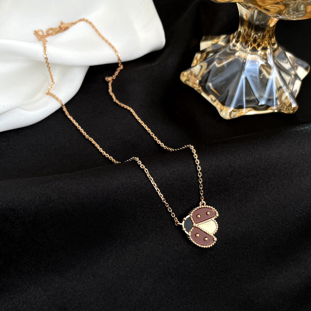 [Stellar Jewelry]LUCKY  CARNELIANS LADYBUG NECKLACE