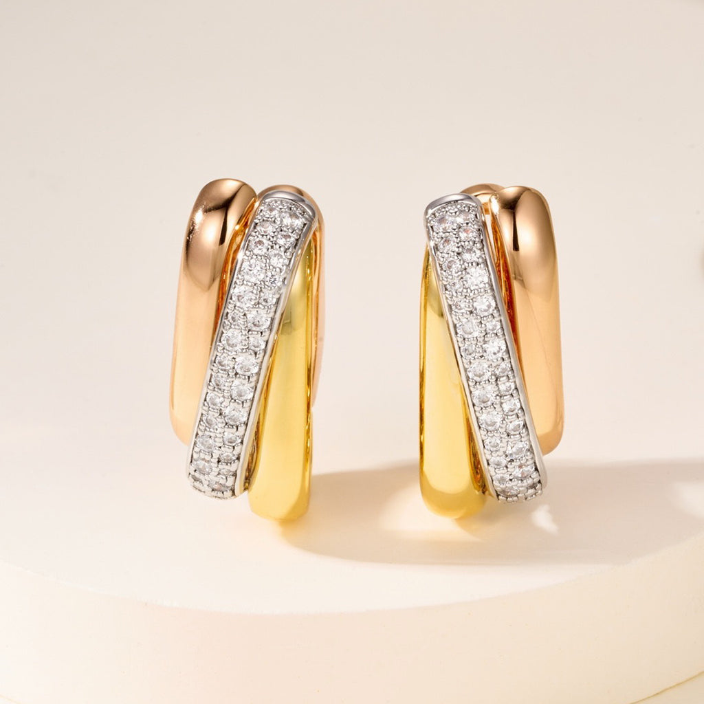 [Stellar Jewelry]TRINITY HALF DIAMOND  CUSHION EARRINGS