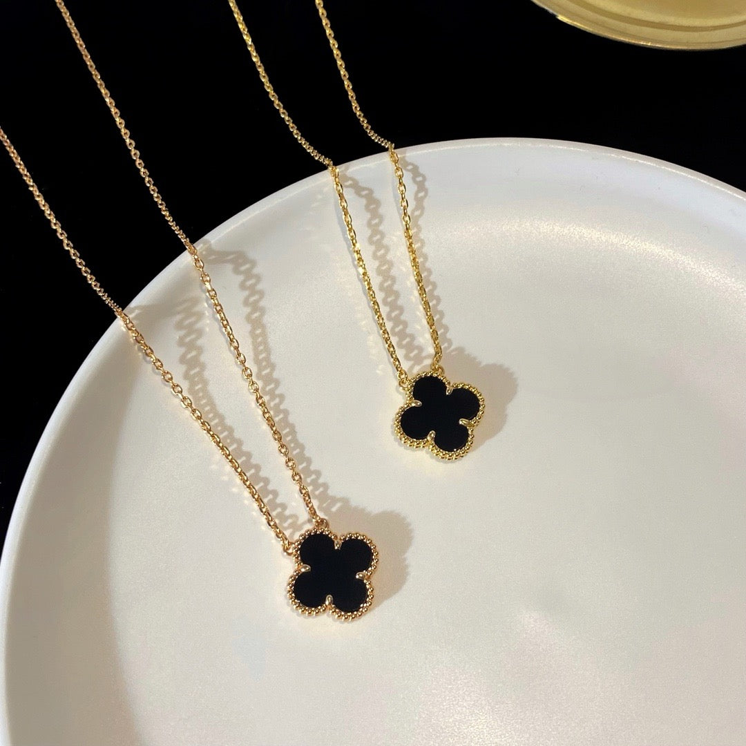 [Stellar Jewelry]CLOVER 15MM BLACK ONYX SINGLE FLOWER NECKLACE