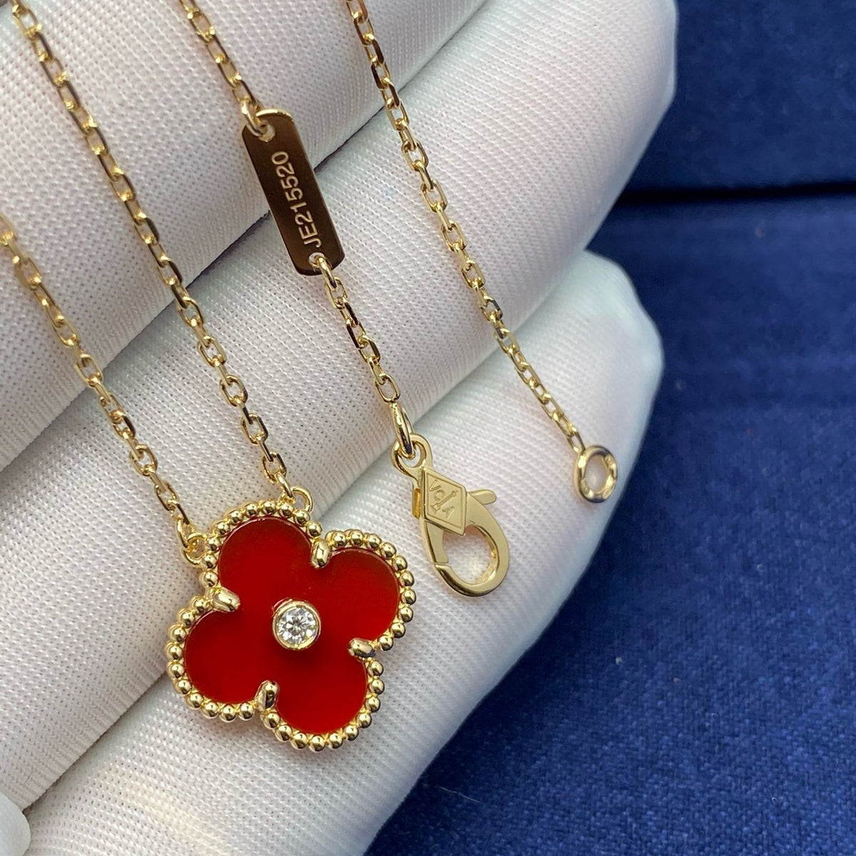 [Stellar Jewelry]CLOVER 15MM DIAMOND CARNELIAN NECKLACE