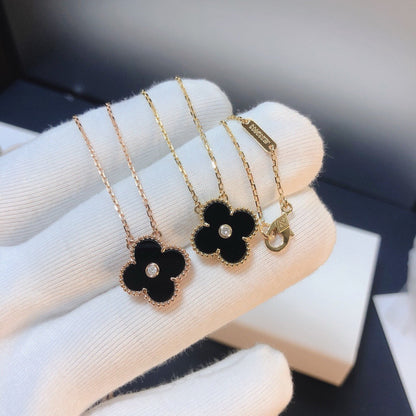[Stellar Jewelry]CLOVER 15MM DIAMOND ONYX NECKLACE