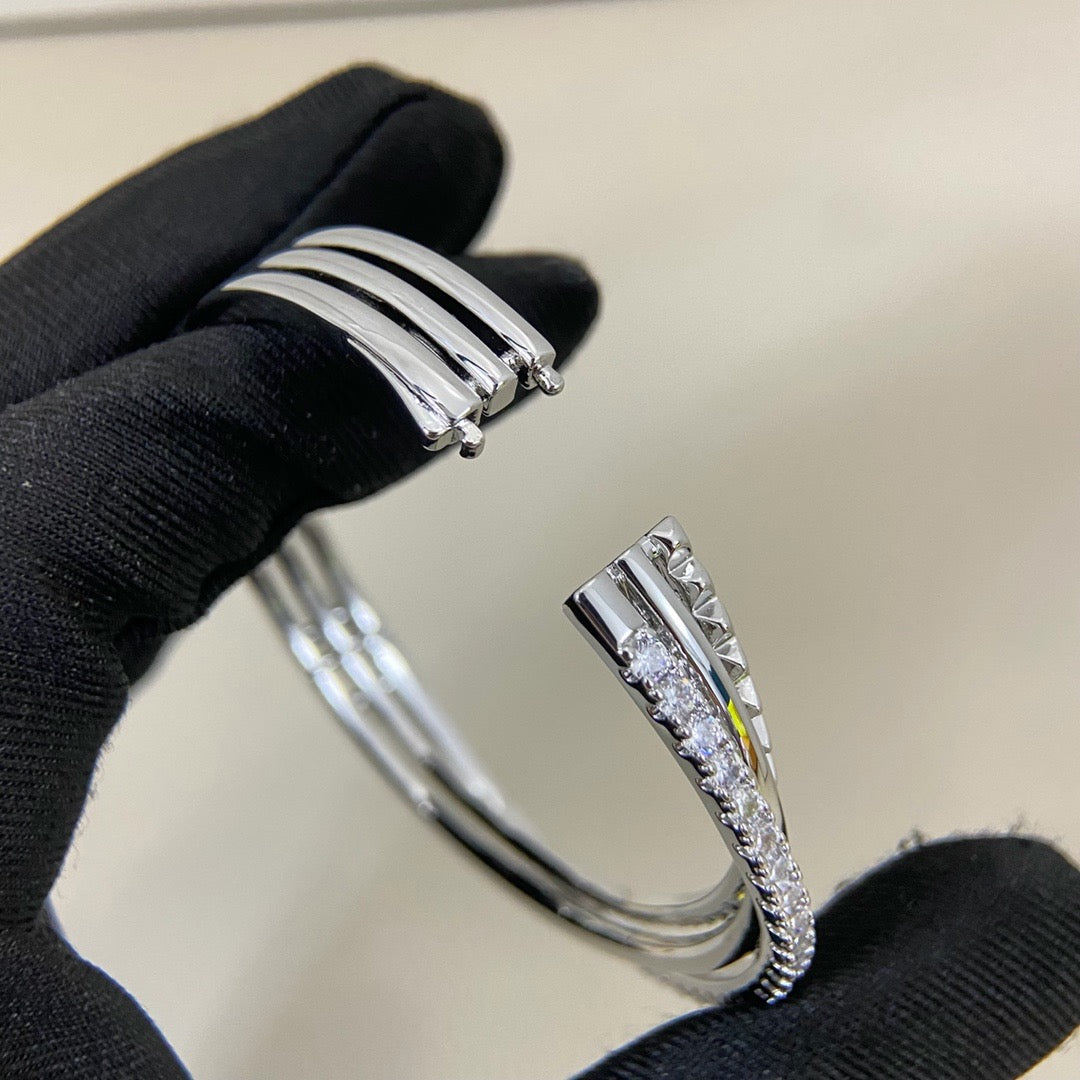 [Stellar Jewelry]ETINCELLE HALF-PAVED DIAMOND BRACELET