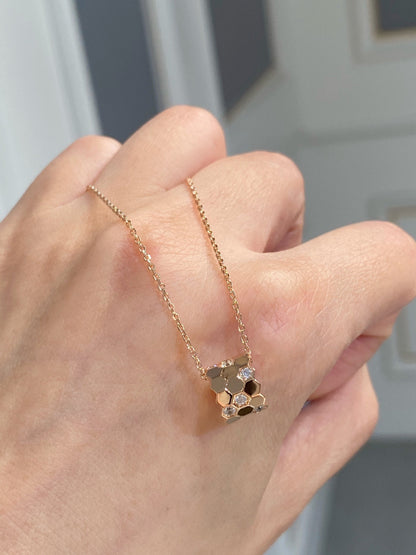 [Stellar Jewelry]BEE LOVE DIAMOND NECKLACE