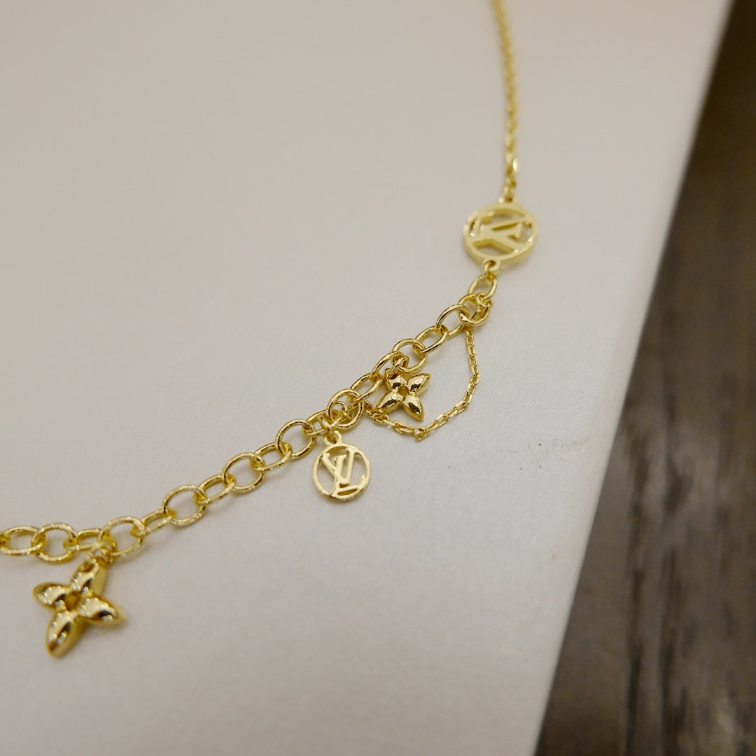 [Stellar Jewelry]BLOOMING SUPPLE NECKLACE BRASS