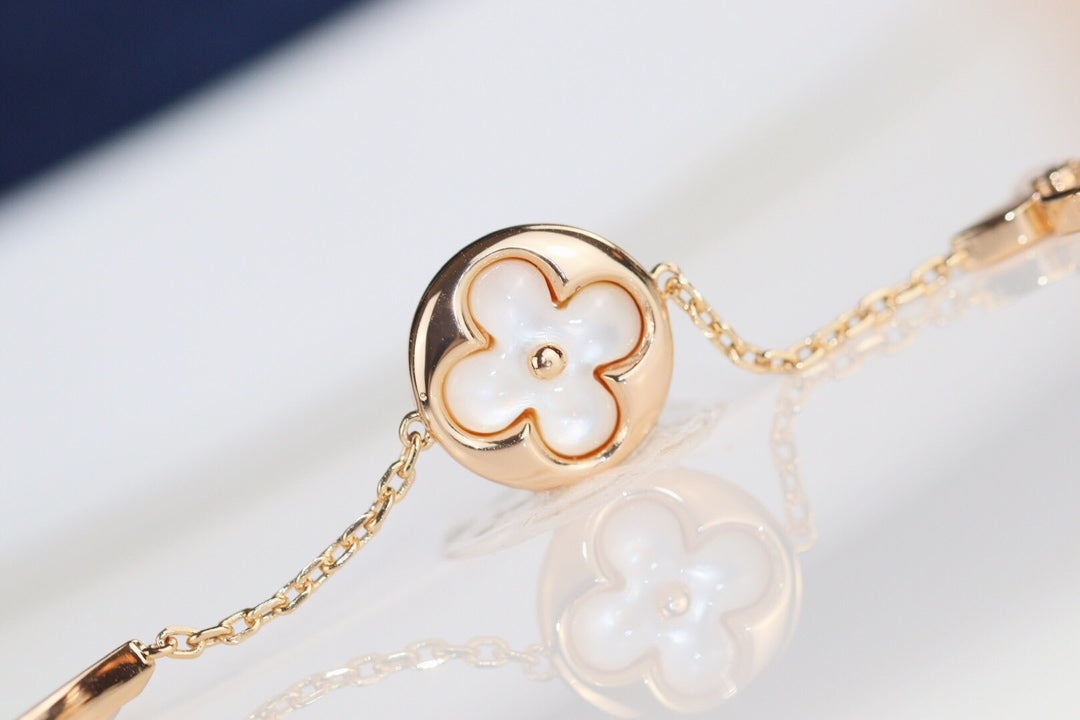 [Stellar Jewelry]LEAF CLOVER BRACELET