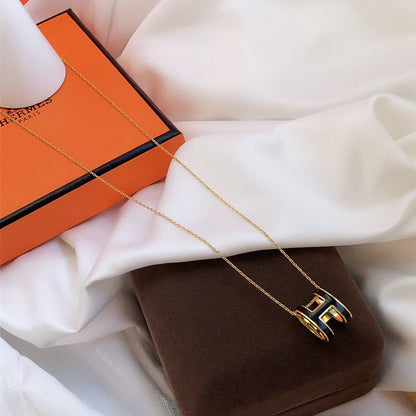 [Stellar Jewelry]HM CLIC BLACK ENAMEL GOLD NECKLACE