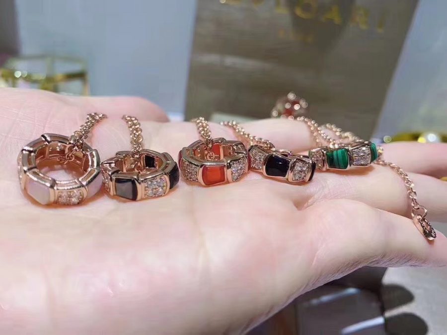 [Stellar Jewelry]SERPENTI PEDANT DIAMOND NECKLACE