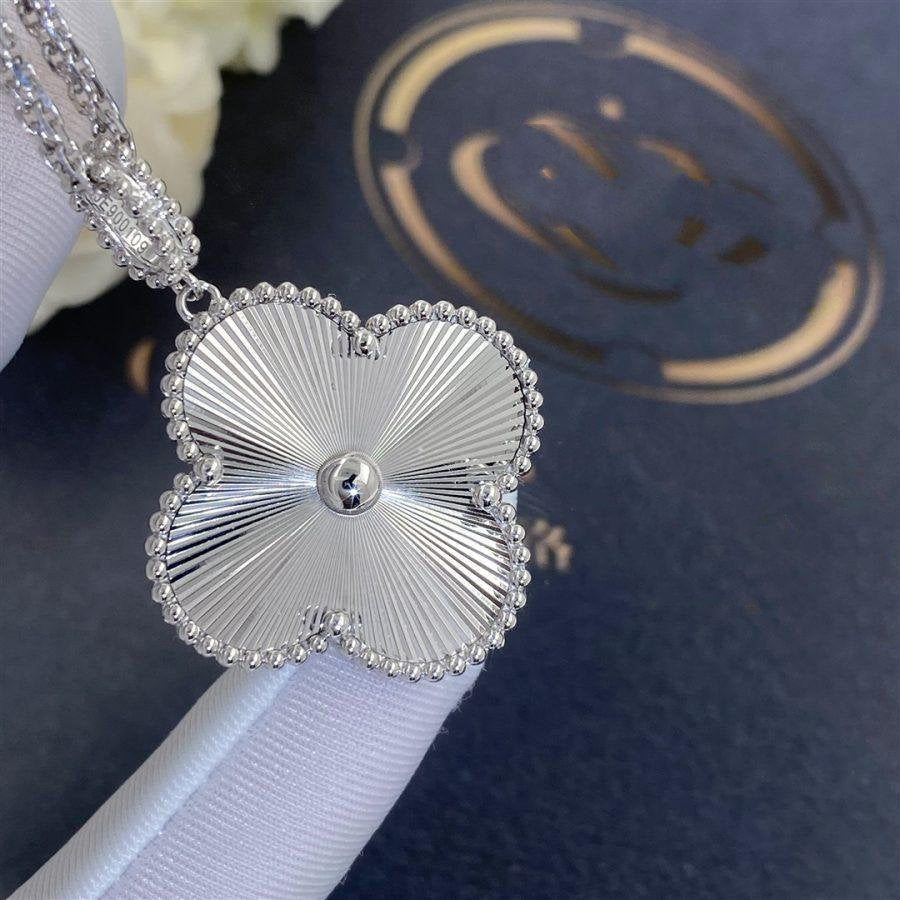 [Stellar Jewelry]CLOVER 25MM SILVER BIG CLOVER NECKLACE